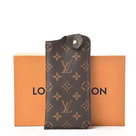 louis vuitton sunglasses case mm|Louis Vuitton hard glasses case.